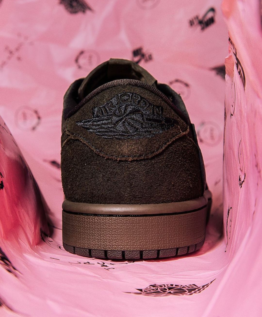 Travis Scott X Air Jordan 1 Low OG "Velvet Brown"